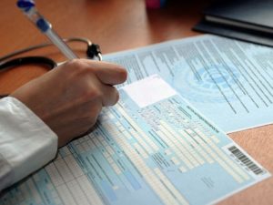 Правила оформления больничных для пожилых сотрудников на карантине